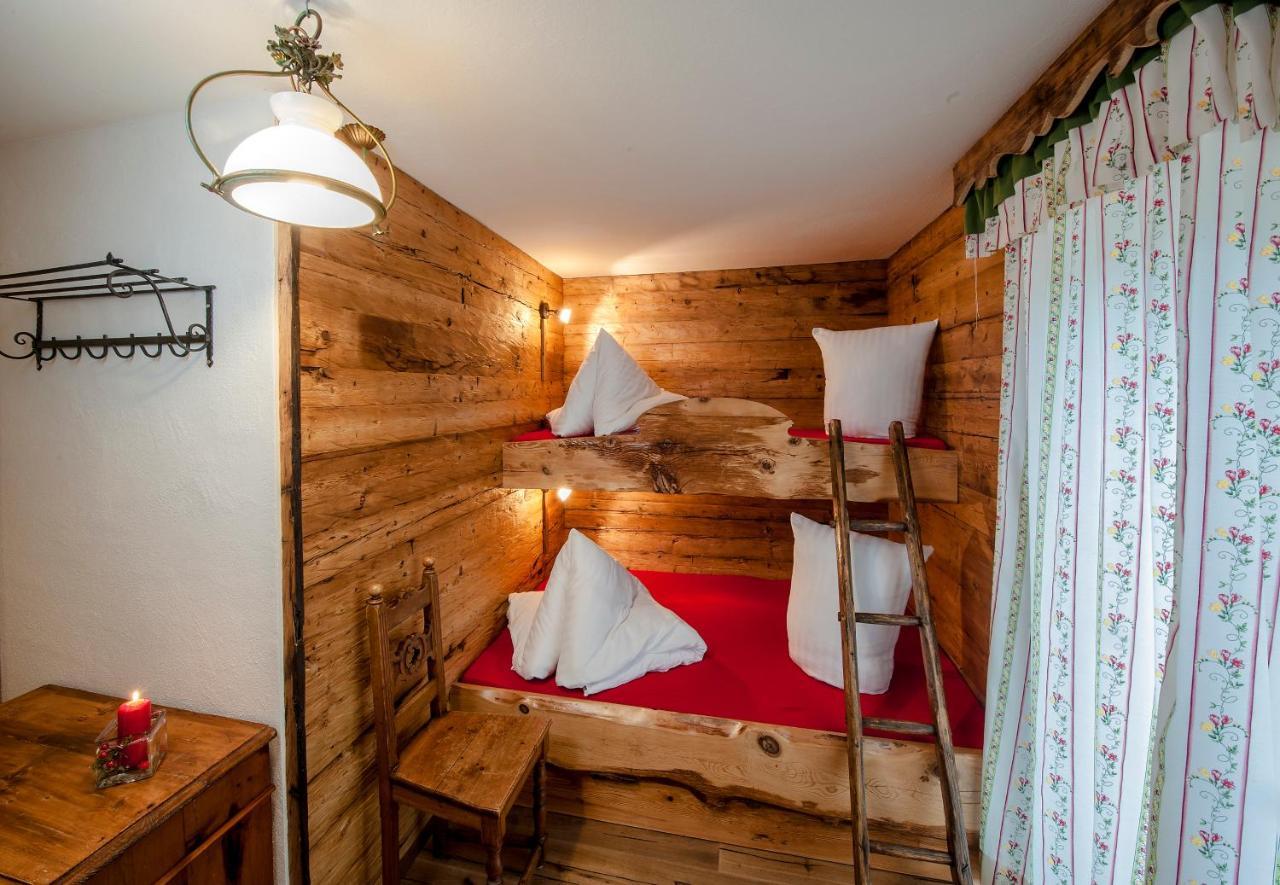 Alpenhostel "Das Besenhaus" Altenmarkt im Pongau Kültér fotó