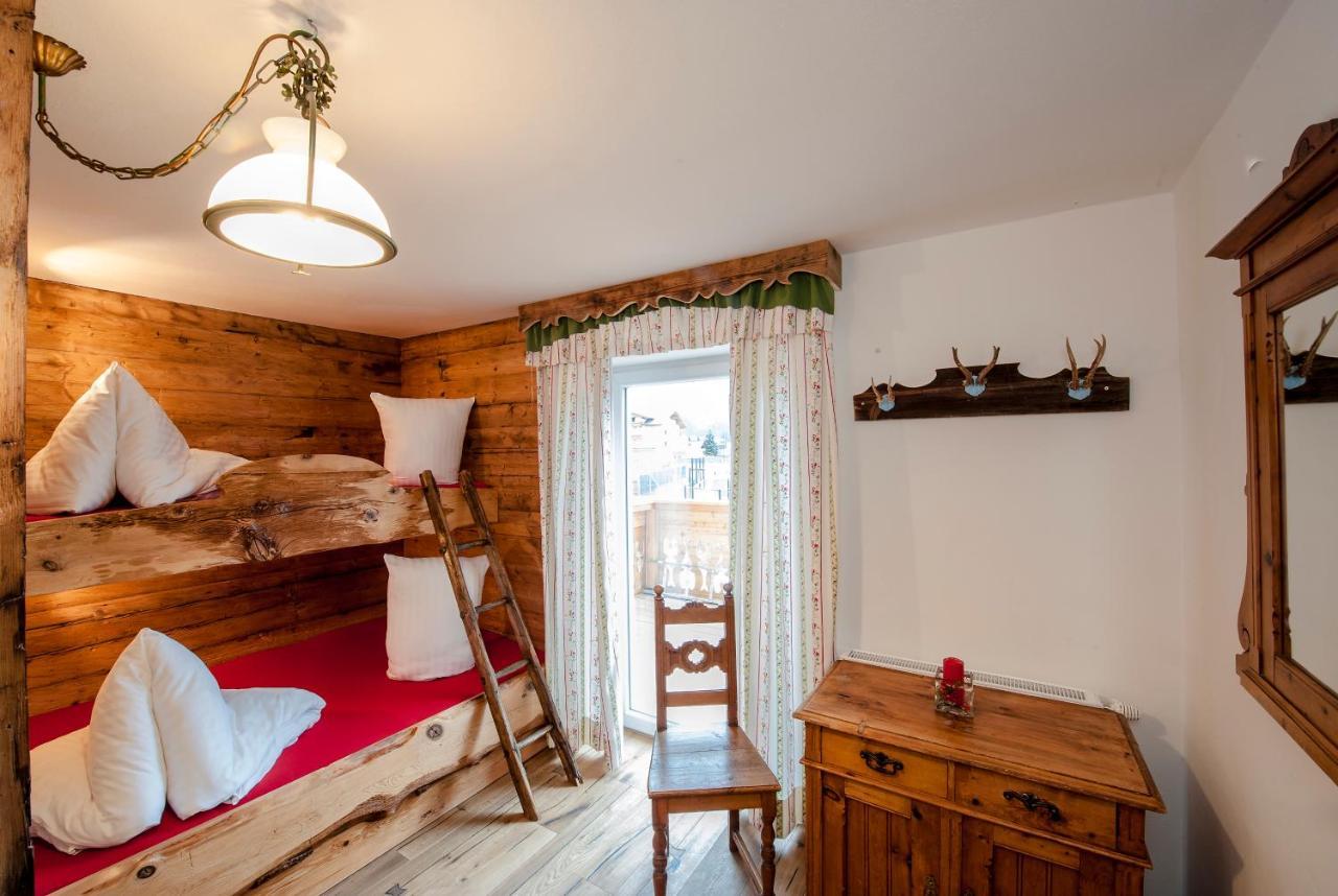 Alpenhostel "Das Besenhaus" Altenmarkt im Pongau Kültér fotó